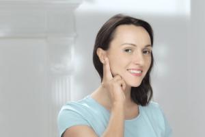 Prirodzený omladzovací systém Revitonics - kondičné cvičenia na tvár, krk a držanie tela Anastasia Dubinskaya